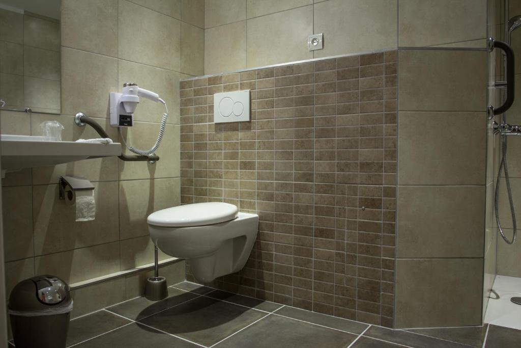 Karene Hotel 3*